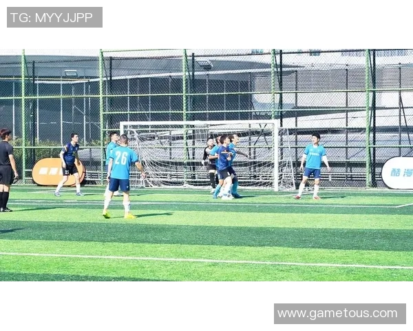 杭州足球队灵活战术解析与发展前景展望